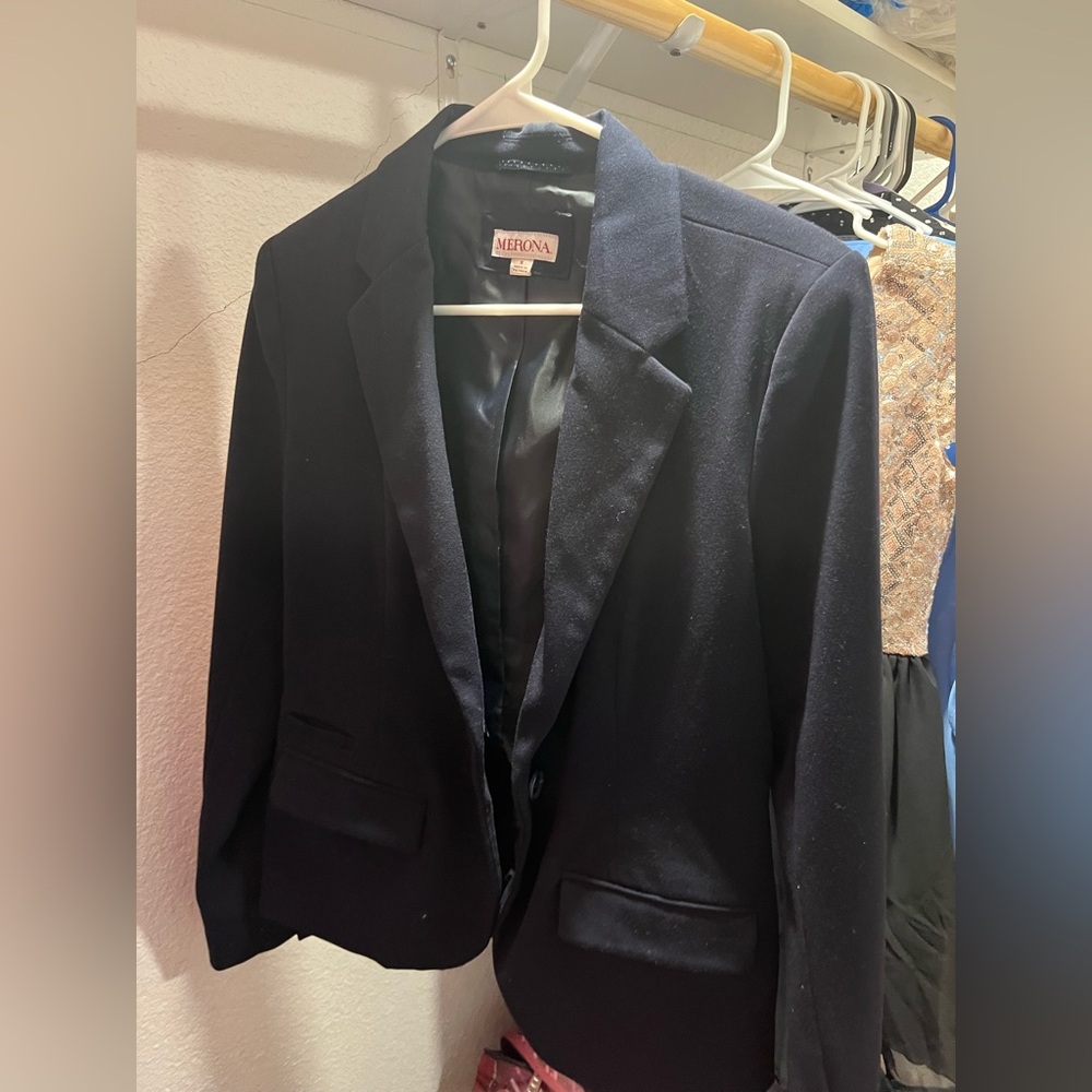 Merona Women’s Navy Blazer. Size 4